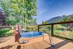 Platinum Frost Fire, Hot Tub Access, Sleeps 4, Keystone Family Fun Bas