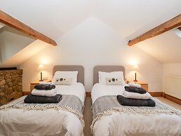 Bullfinch Cottage
