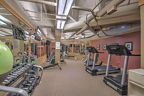 Super Cozy Condo In The Heart Of River Run Village! 1 Bedroom Condo by