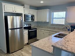 Beachgate Condo Suites And Hotel 511+512b 2 Bedroom Condo