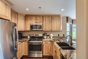 New Listing! Beautiful Frisco Condo With Lake Views! 2 Bedroom Condo b