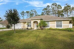 Paradise at the Palms