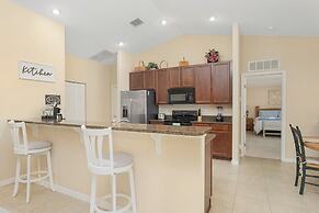 Paradise at the Palms