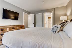 Fun Central! Located On Lake Dillon! New Listing! 2 Bedroom Condo by R