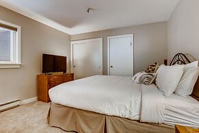 Fun Central! Located On Lake Dillon! New Listing! 2 Bedroom Condo by R