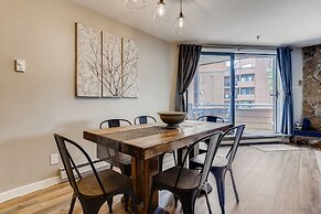 Fun Central! Located On Lake Dillon! New Listing! 2 Bedroom Condo by R