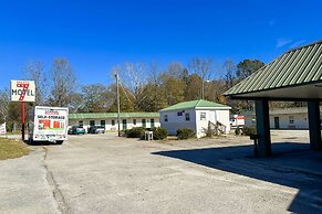 Sparta Seven Motel By OYO near Milledgeville
