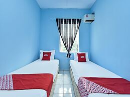OYO 90708 D'kuala Waterfront Chalet & Boat Charters