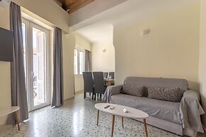 Athens Plaka Family Suites