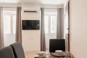 Athens Plaka Family Suites