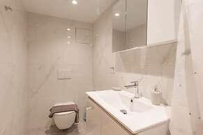 Athens Plaka Family Suites