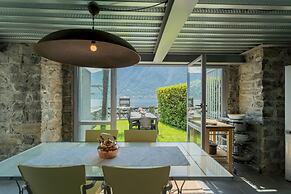 Sala Comacina Villas