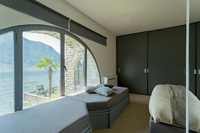 Sala Comacina Villas