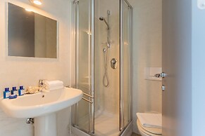 Sala Comacina Villas