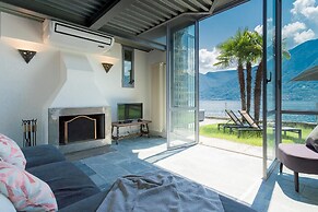 Sala Comacina Villas