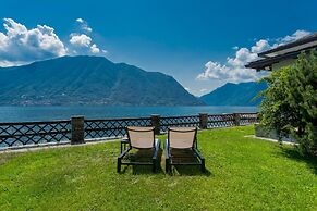 Sala Comacina Villas