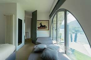 Sala Comacina Villas