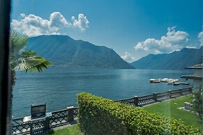 Sala Comacina Villas