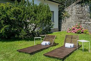 Sala Comacina Villas