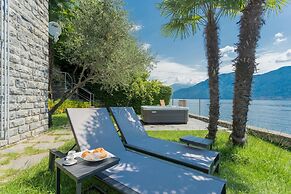 Sala Comacina Villas