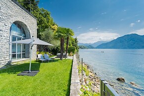 Sala Comacina Villas