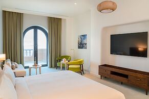 Mina Hotel and Residences By the Torch