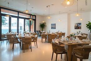 Mina Hotel and Residences By the Torch