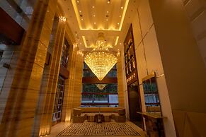 The Pristine Hotel Kanpur