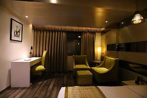 The Pristine Hotel Kanpur