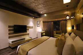 The Pristine Hotel Kanpur
