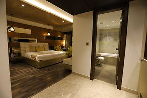 The Pristine Hotel Kanpur