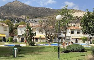 Chalet adosado corta temporada