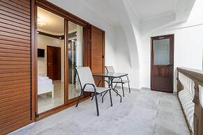 Apart Hotel President