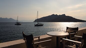 Absolute Perdika Aegina