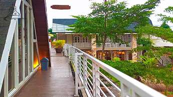 Andung Andung Villa and Resto