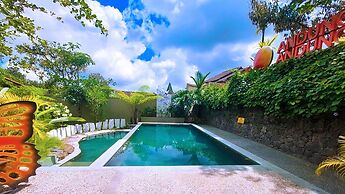 Andung Andung Villa and Resto