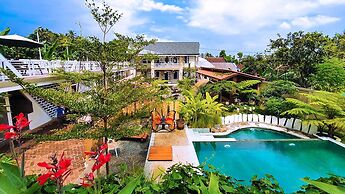 Andung Andung Villa and Resto