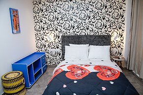 Ark Hotel and Apartments