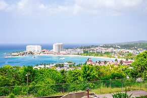Ocho Rios Studio Ocean View
