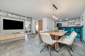 Apartamentos Oslo Tesoro by HOUSY HOST