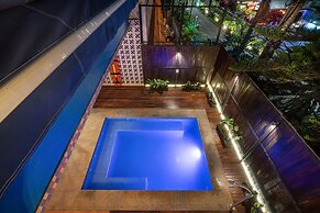 Casa Madera Parque Lleras by HOUSY HOST