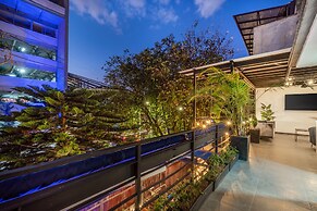 Casa Madera Parque Lleras by HOUSY HOST