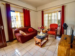 Impeccable 2-bed Apartment in Paramaribo