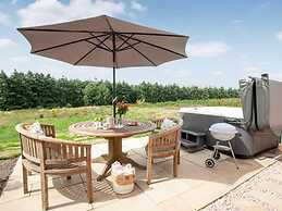 Cosy Cottage in the Blackdown Hills, Devon