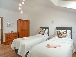 Cosy Cottage in the Blackdown Hills, Devon