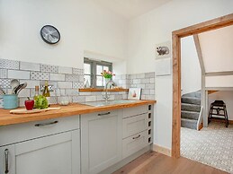 Cosy Cottage in the Blackdown Hills, Devon