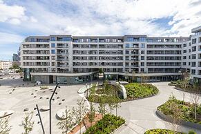 Obrońców Wybrzeża Gdynia by Renters