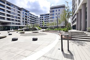 Obrońców Wybrzeża Gdynia by Renters