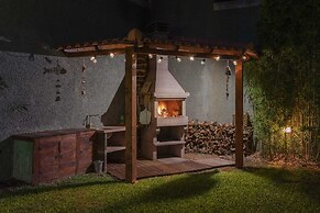 Pool, sun and sea View - Villa das Quebradas