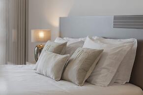 Pool, sun and sea View - Villa das Quebradas